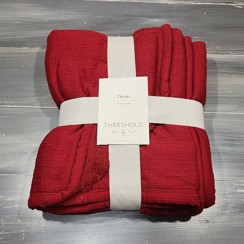 Threshold Gauze Throw Blanket Cozy Reverse Red 50x60 Plush Back Soft Cozy